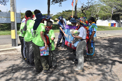 Participantes disfrutando de actividades en el JamCam 2025 Cali